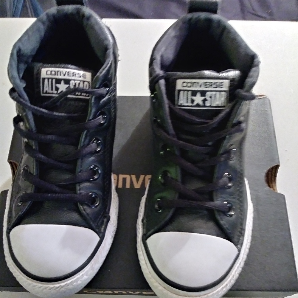 Boy shoes